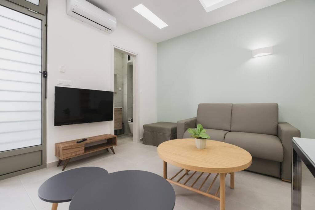 Peris 3 - Central Apt Near Old Town - Ac, Wifi خانيا المظهر الخارجي الصورة